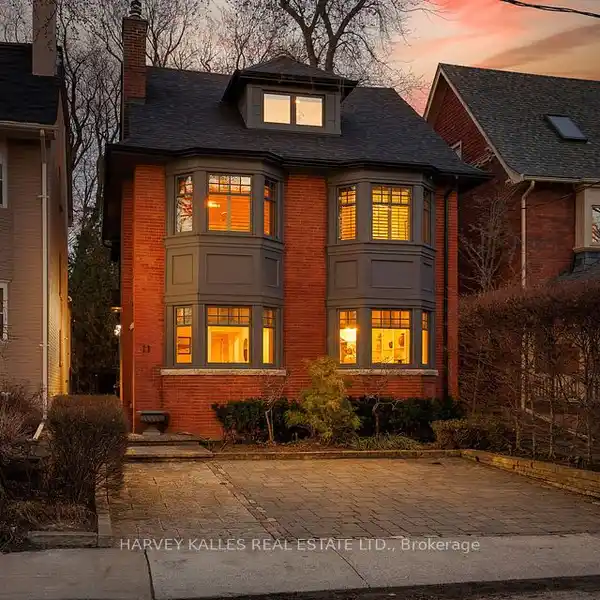 TIMELESS CHARM WITH MODERN LUXURY