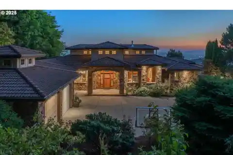 Sophisticated Living with Everyday Comfort