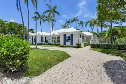 Impeccably Designed Bermuda Residence