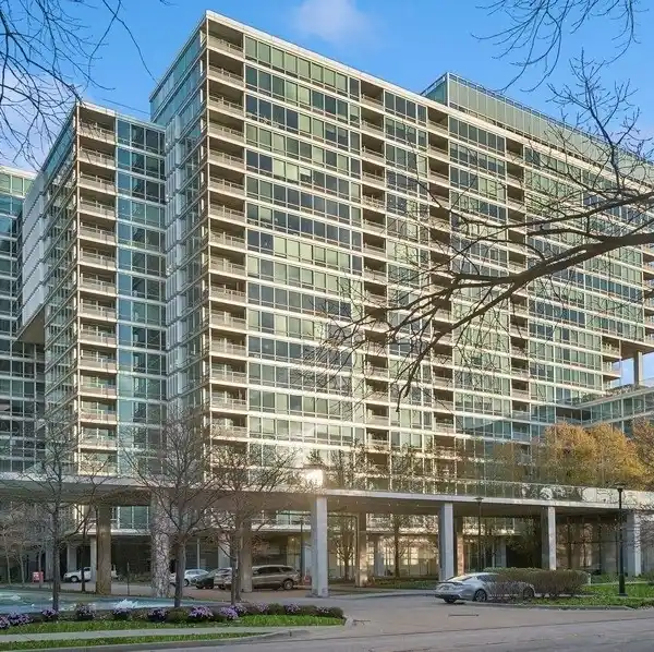 PENTHOUSE CONDO IN THE OPTIMA OLD ORCHARD WOODS BUILDING