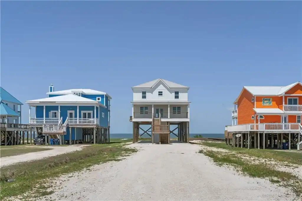 Stunning Island Retreat with Open Living Spaces