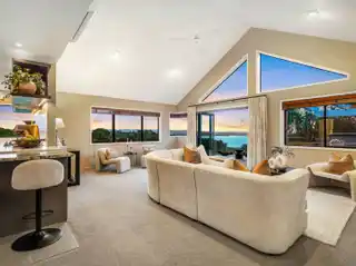 Spacious Open-Plan Home with Stunning Water Views