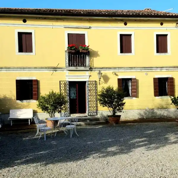 HILLSIDE ESTATE - HISTORIC RESIDENCE