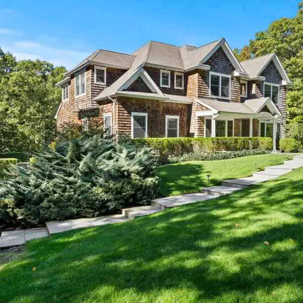 GORGEOUS AND SECLUDED IN SOUTHAMPTON