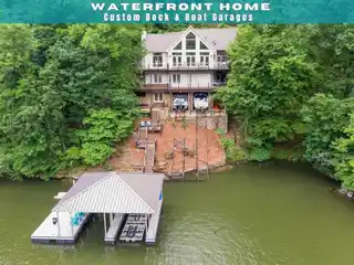 An Entertainer's Dream Lake Setup