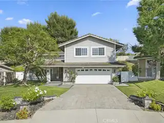 Model-Perfect Home in Tranquil Location