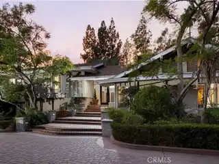 Gated Sanctuary Offering Endless Possibilities and Privacy