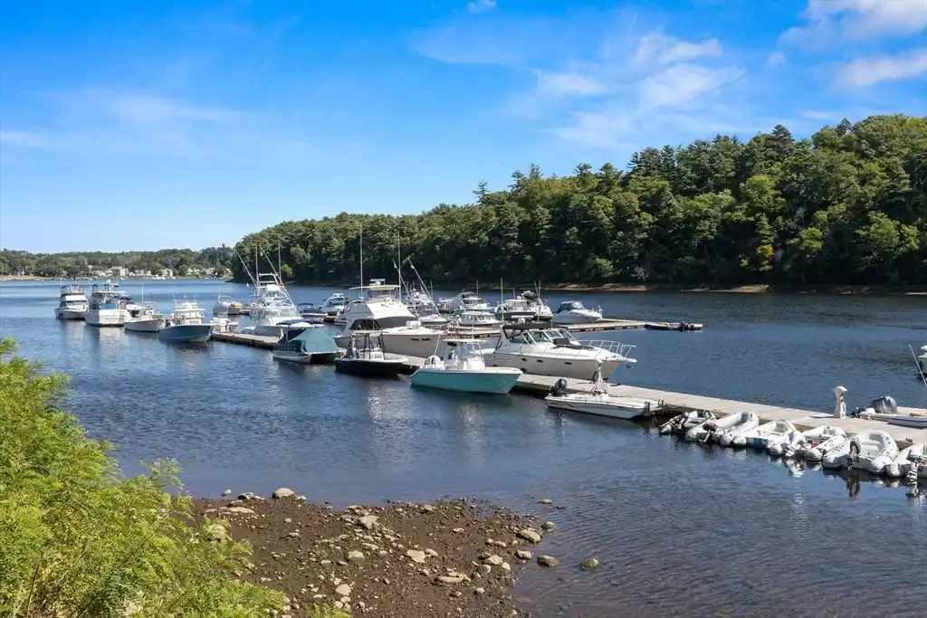 Upgraded Hatter's Point Unit with Outstanding Views