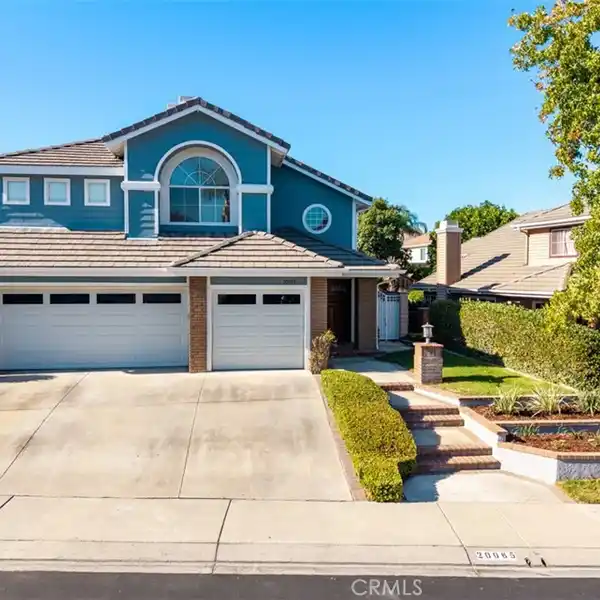 SPACIOUS OPEN-PLAN HOME IN FAIRMONT TERRACE