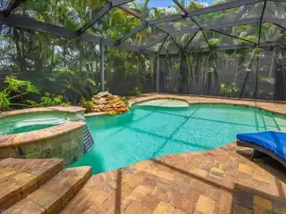 Beautifully Maintained Home in Naples Park