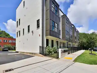 Luxury Townhome in Picturesque Virginia-highland Neighborhood
