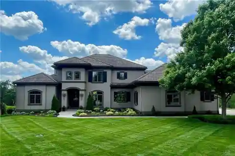 Beautifully Appointed Resort Style Home