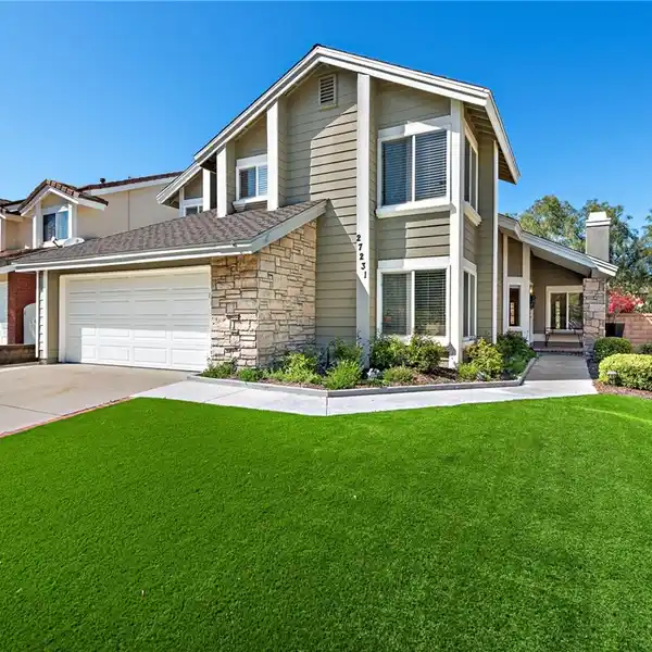 THE PERFECT BLEND OF STYLE AND SPACE