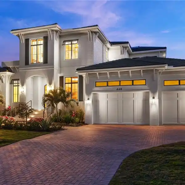 MAGNIFICENT NEW CONSTRUCTION IN PARK SHORE