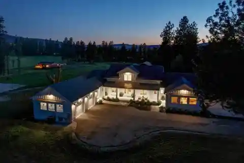 Modern Farmhouse on Acreage