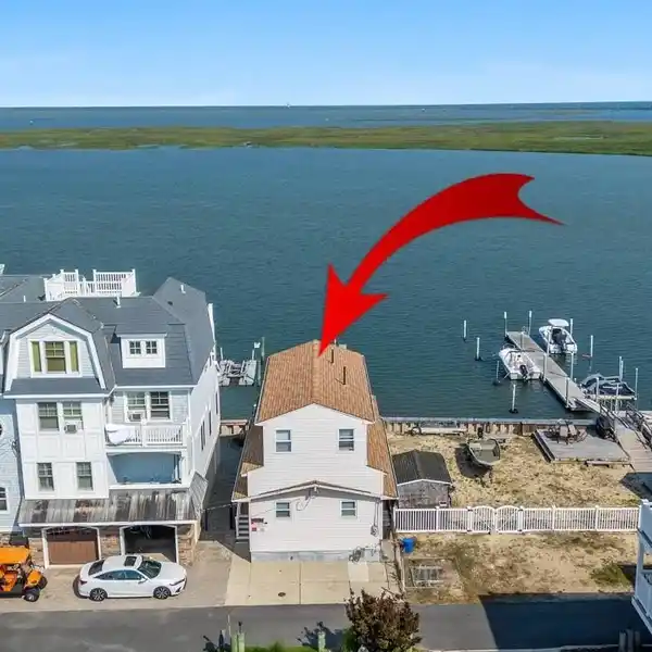 WATERFRONT HOME WITH LARGE DOCK AND TWO SLIPS