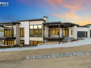 Striking New Mountain Modern Masterpiece