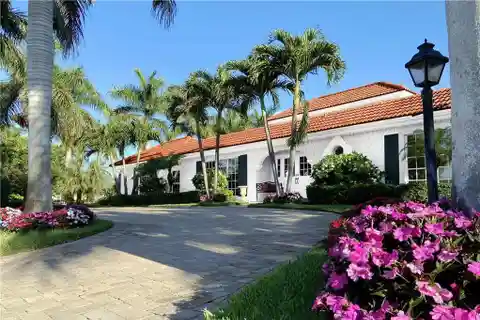 Palm Beach Style Home in a Desirable Park Shore Location