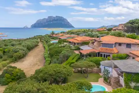 Sea-View Villa with Direct Beach Access