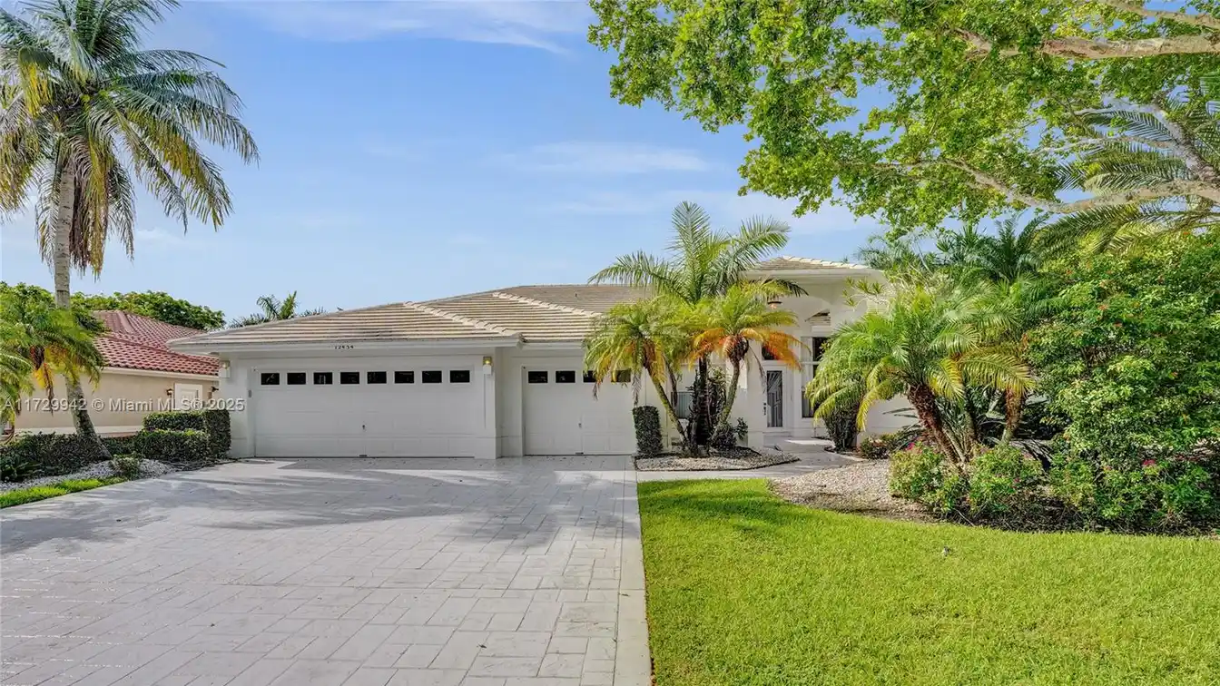 Light and Bright Contemporary Home at Great Value