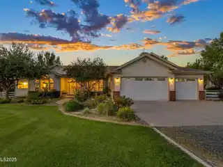 Meticulously Maintained Johnson Lane Beauty