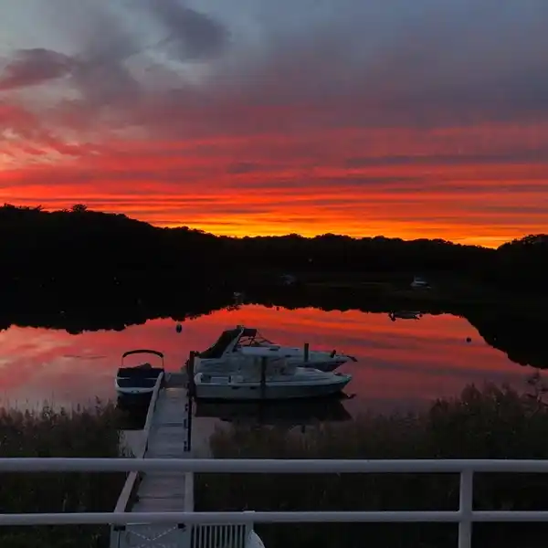 CLASSIC CAPE ON EEL RIVER