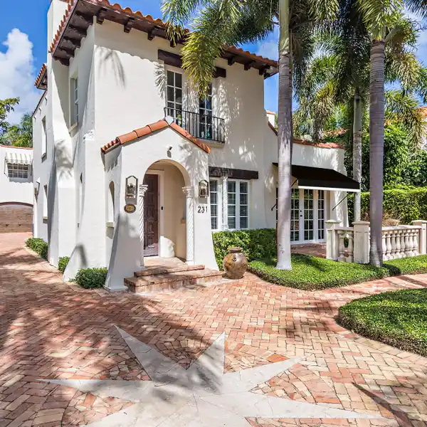 RENOVATED EL CID HISTORIC HOME