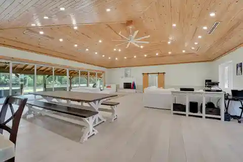 Upscale Country Living