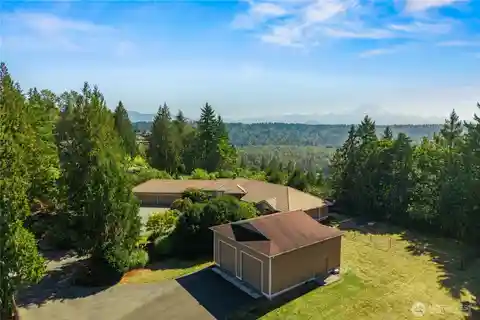 Incredible Custom Home on 4.6 Serene Acres