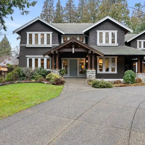 UNFORGETTABLE WEST COAST INSPIRED RESIDENCE