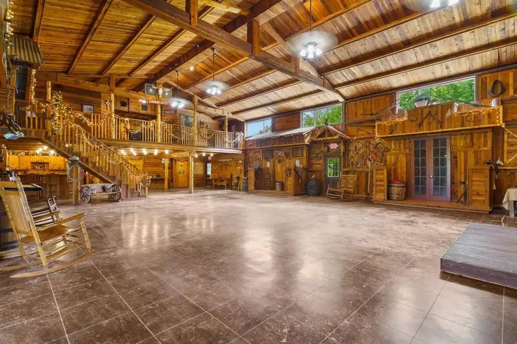 Sprawling 63-acre Ranch