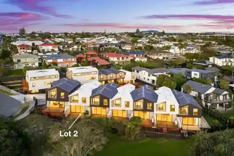 Beautiful Brand-New Townhouse