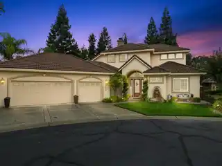 Wonderful Home in a Private Gated Neighborhood