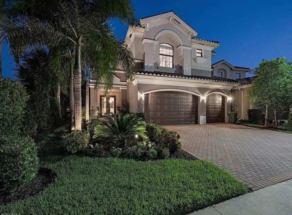 Extensively Upgraded Turnkey Home in Riverstone