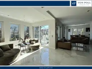 State-of-the-art Urban Villa