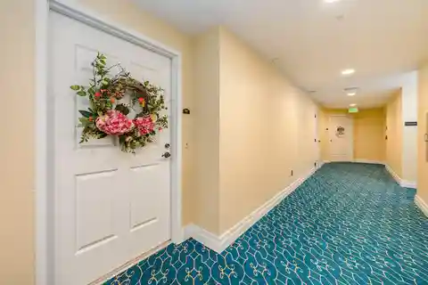 Elevated Senior Living: a Splendid Opportunity Awaits at Tower Pointe