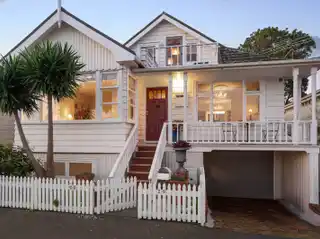 Iconic Devonport Villa with Dazzling Harbour Views