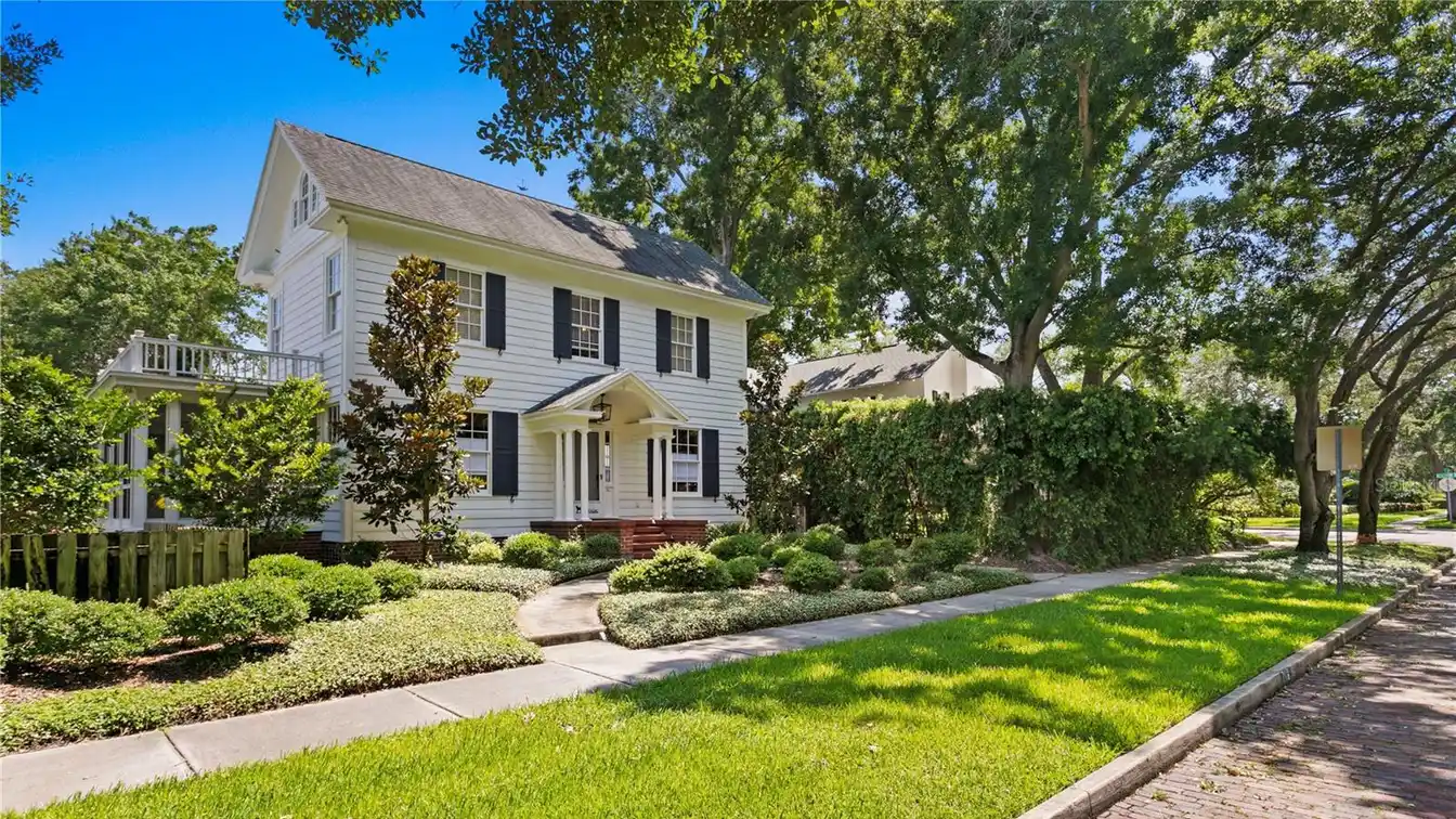 Old Northeast Craftsman-style Dupont Home