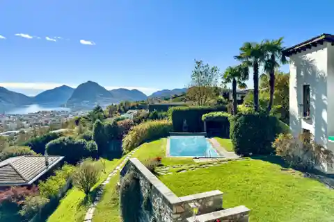 Inviting Family Haven with Exceptional Outdoor Amenities