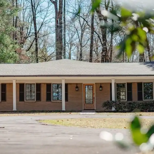 RARE OPPORTUNITY IN OLD COUNTRY CLUB