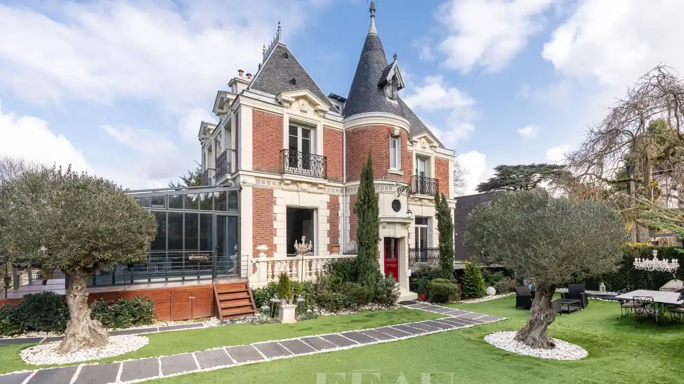 Striking Four Bedroom Chateau