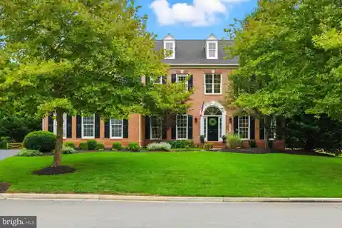 Executive Home in the Estates of Forest Ridge