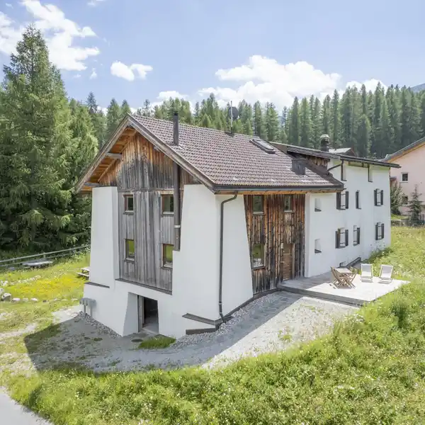 HISTORIC FARM CONVERSION IN IDYLLIC FULDERA DAINT