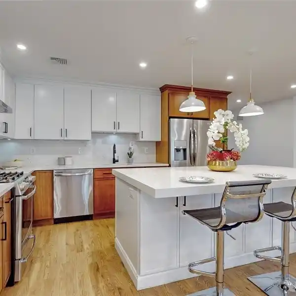 FULL RENOVATED MOVE-IN READY GEM