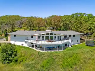 Farm Feel Home with Amazing Views