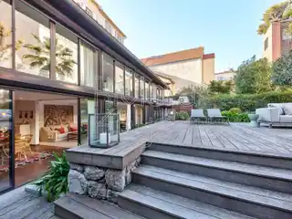 Unique Two-storey Villa in the Heart of Cannes