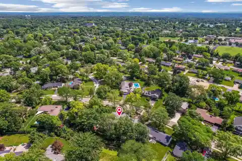 Refined Upper Arlington Living
