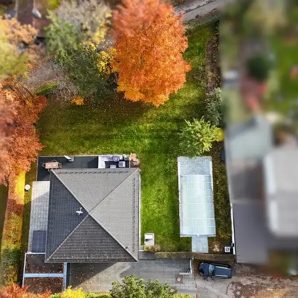 MODERN LIVING IN AN IDYLLIC NATURAL SETTING