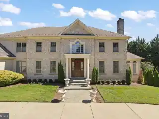 Classic Beauty Estate Home