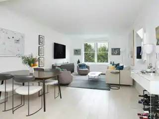 Turnkey Two Bedroom Near Central Park